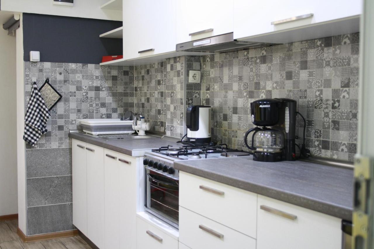 Studio House - Getaway บิโตลา ภายนอก รูปภาพ